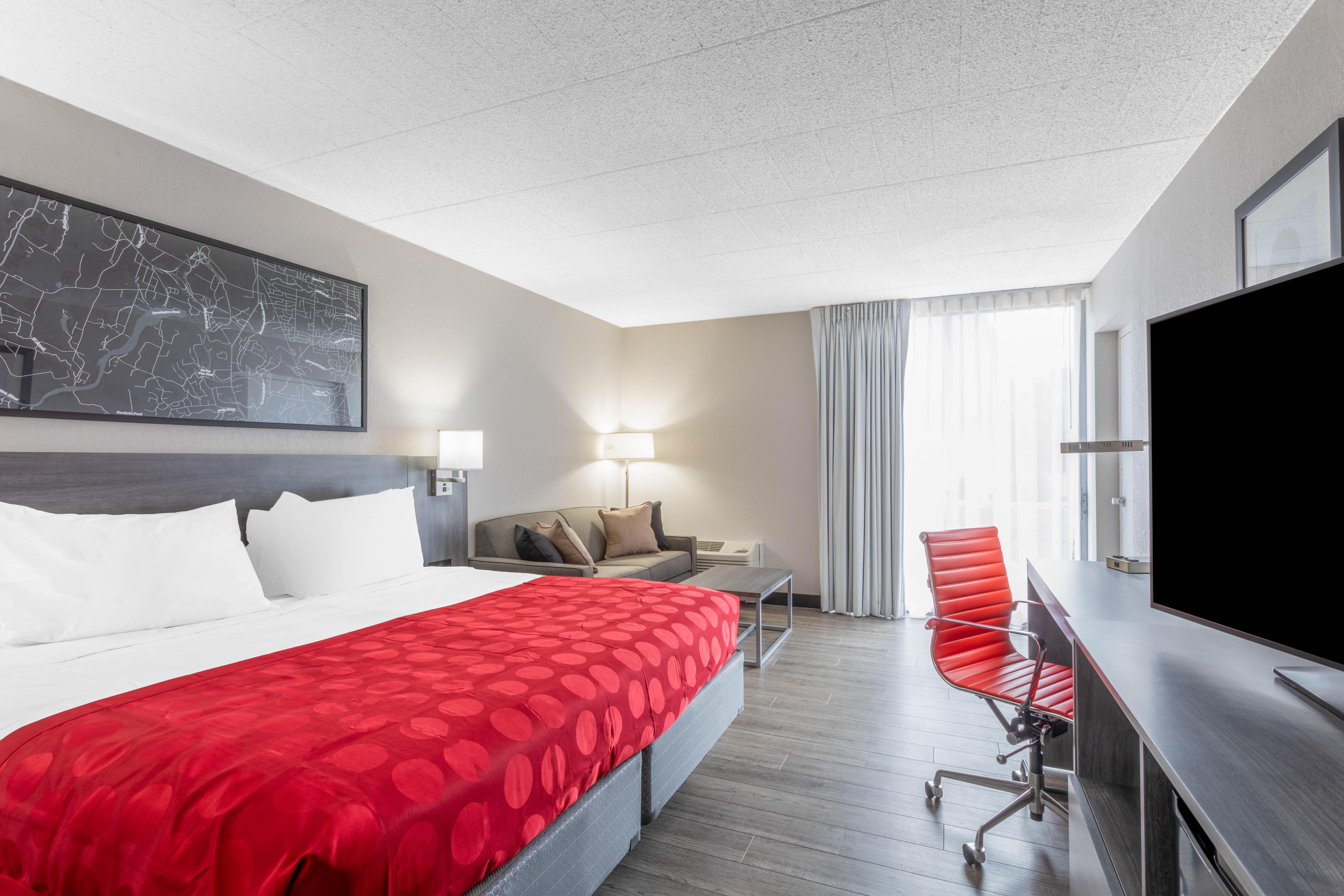 מלון וינזדור לוקס Ramada By Wyndham Hartford North - Bradley Airport מראה חיצוני תמונה